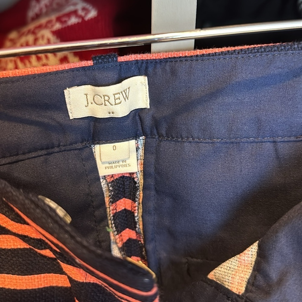 J Crew navy and coral striped 5” shorts size 0 - Picture 2 of 3